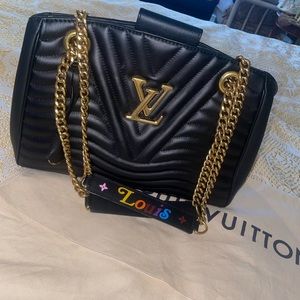 COPY - Beautiful brand new Louis Vuitton purse